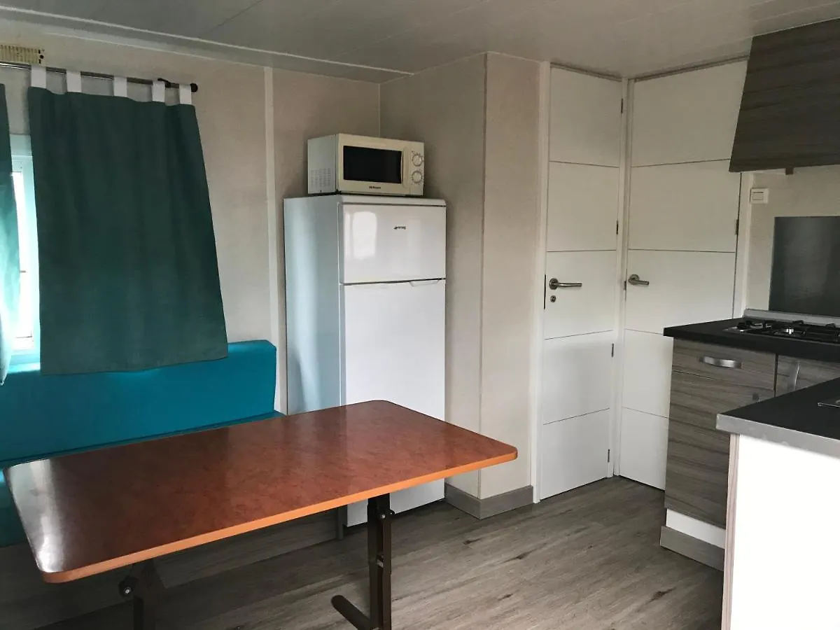 Camping Castell D'Aro 2*, Castell-Platja d'Aro Espagne